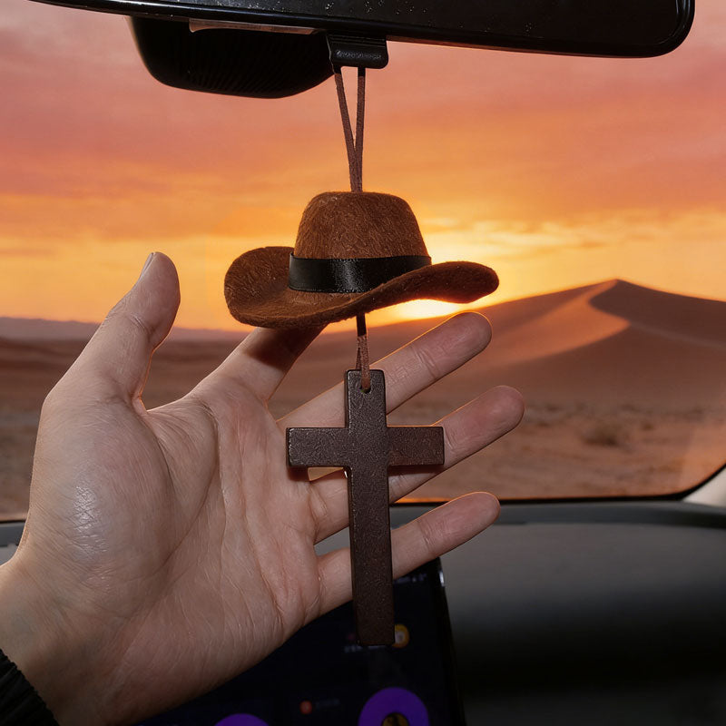 🤠 Cowboyhatt & korsbilcharm | En åktur med stil och tro 🚗✨