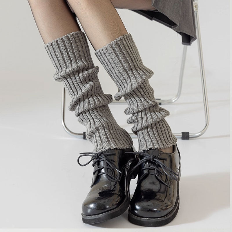 Kalvlånga slouchy-strumpor