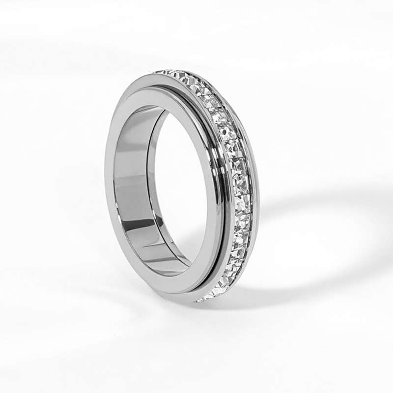 💖Black Friday Mega Deal – 50 % rabatt!💖Roterande spinnerring tillverkad av titanstål med zirkoniumoxid